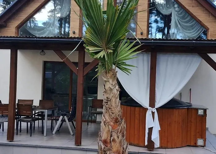 Nad Jeziorem Apartment *